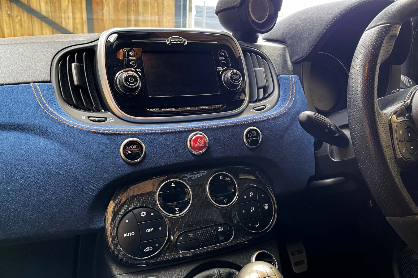 Image 0